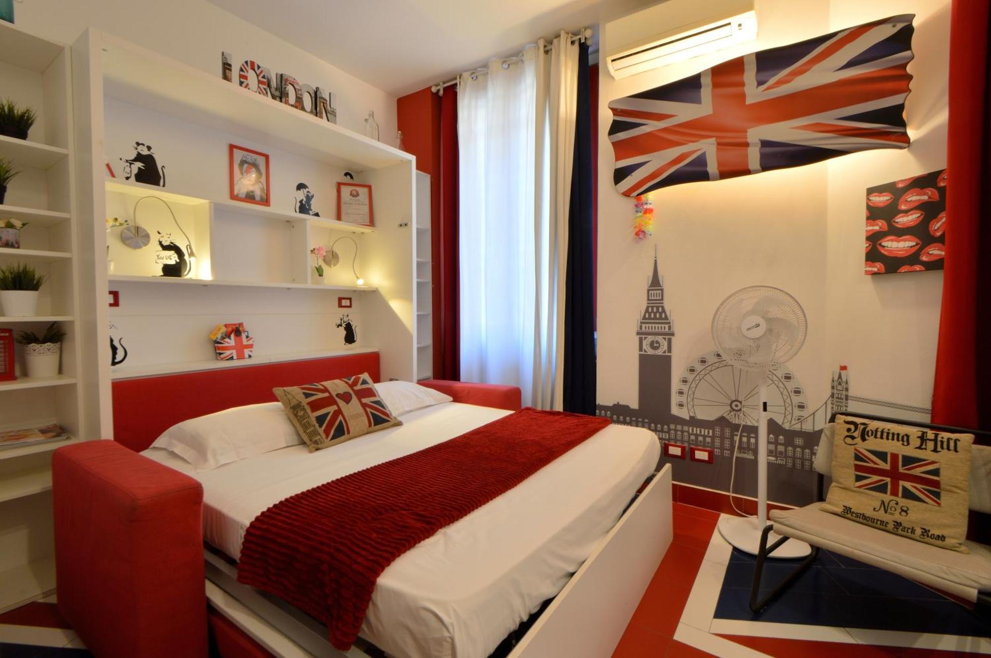 Bellissimo Mini Deluxe Di Design E A Tema Inghiterra - Potente Wi-fi Ottimo Il Collegamento Con Aeroporto Di Malpensa E Rho Fiera, Vicino A 3 Linee Metropolitane *