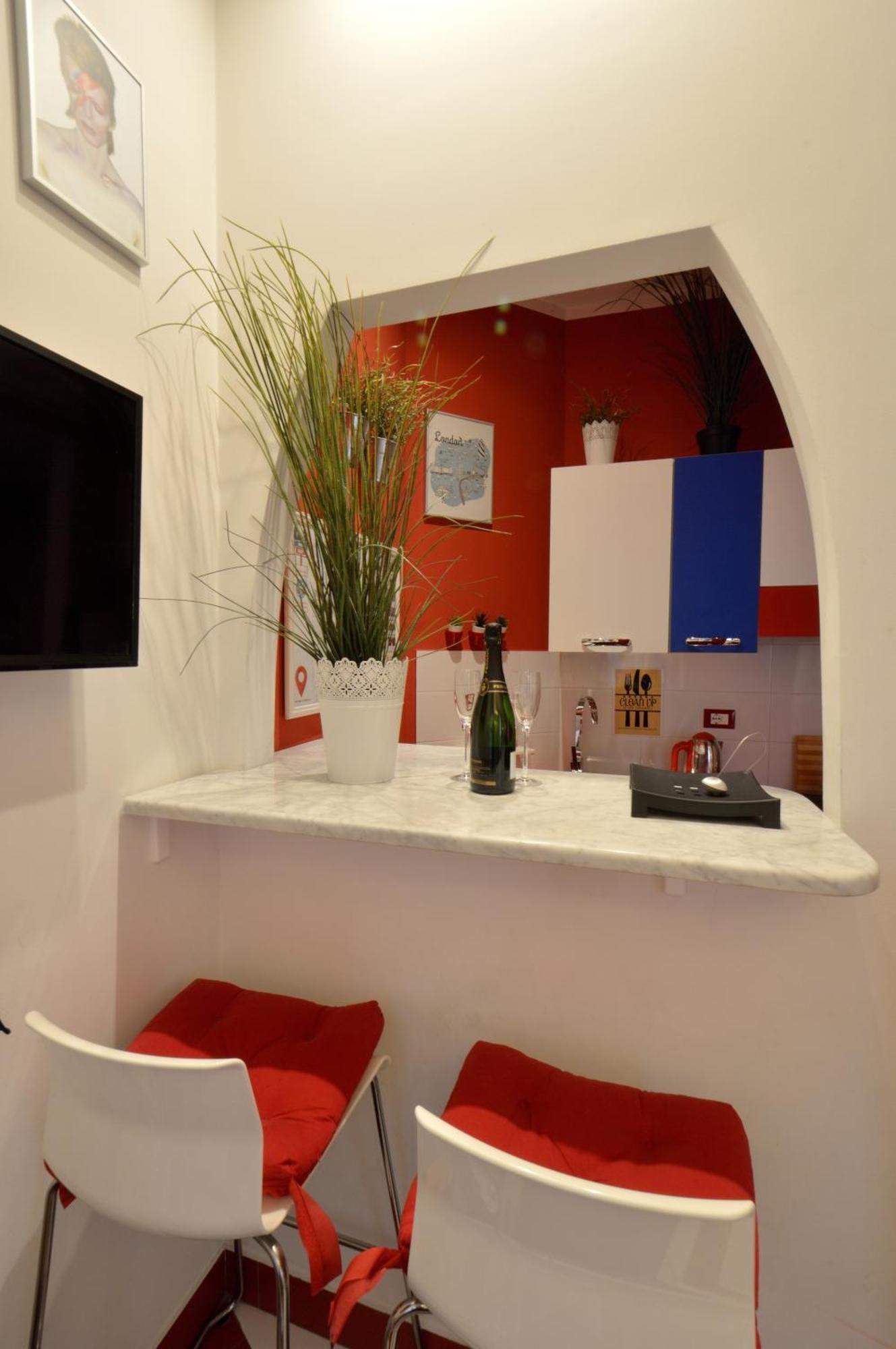 Appartement Bellissimo Mini Deluxe Di Design E A Tema Inghiterra - Potente Wi-fi Ottimo Il Collegamento Con Aeroporto Di Malpensa E Rho Fiera, Vicino A 3 Linee Metropolitane *